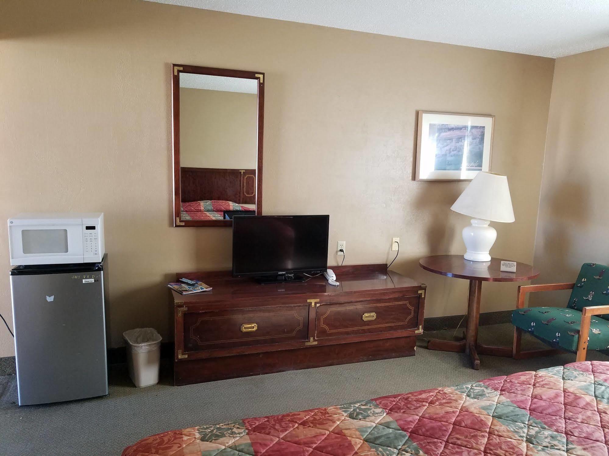 Road Runner Lodge Кортес Экстерьер фото