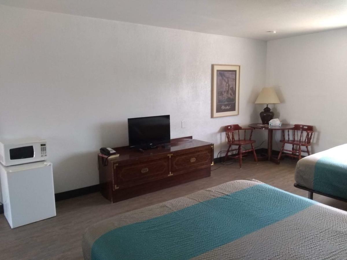 Road Runner Lodge Кортес Экстерьер фото